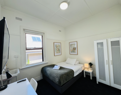 96 Barkly Street, St Kilda – Room 23